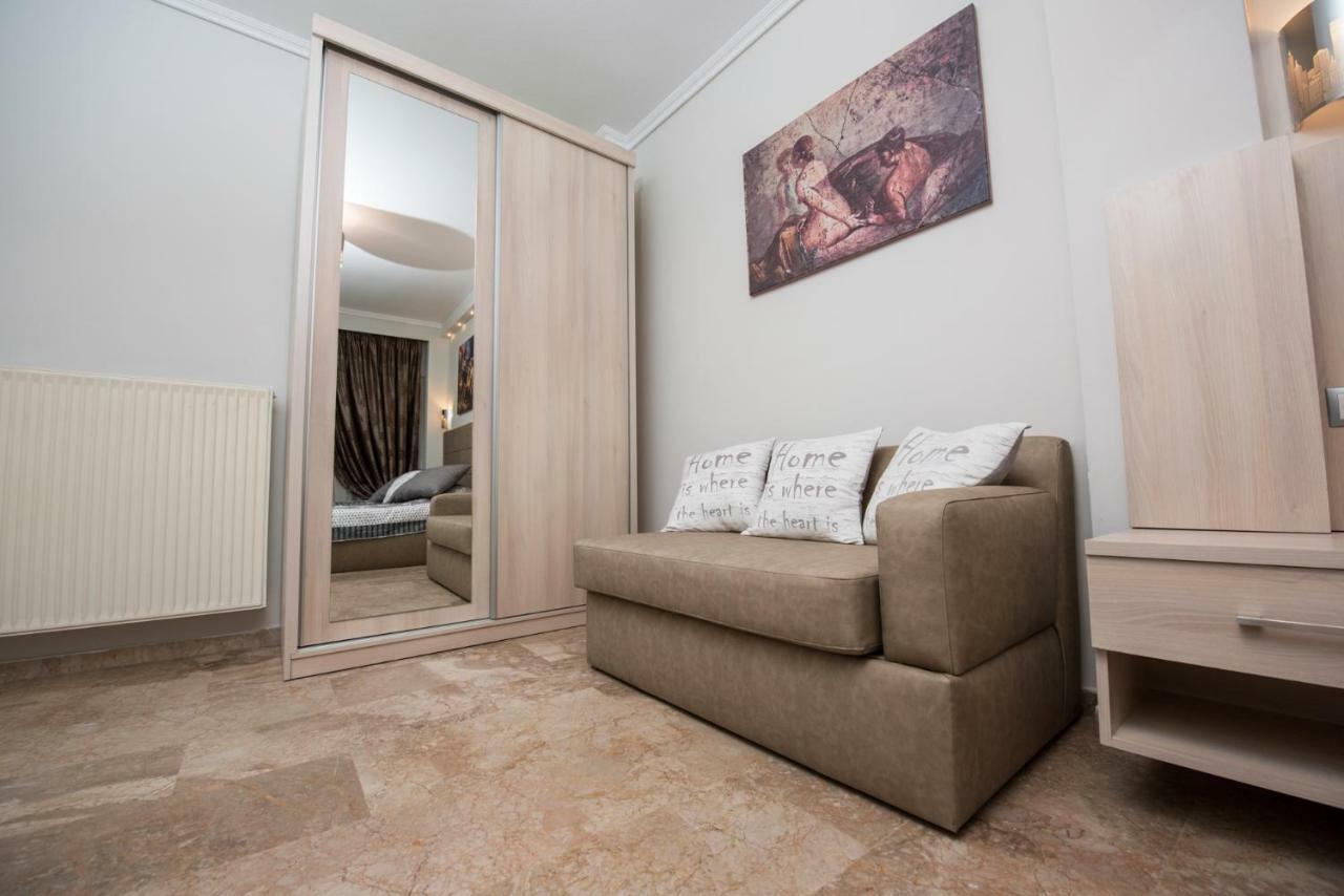 סלוניקי Artemis Luxury Apartment מראה חיצוני תמונה